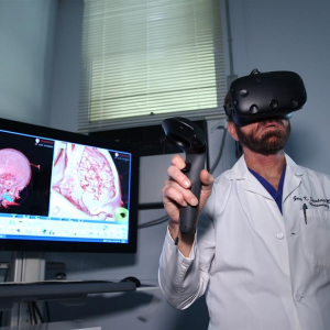 VR解剖  代替传统教科书的“黑科技”